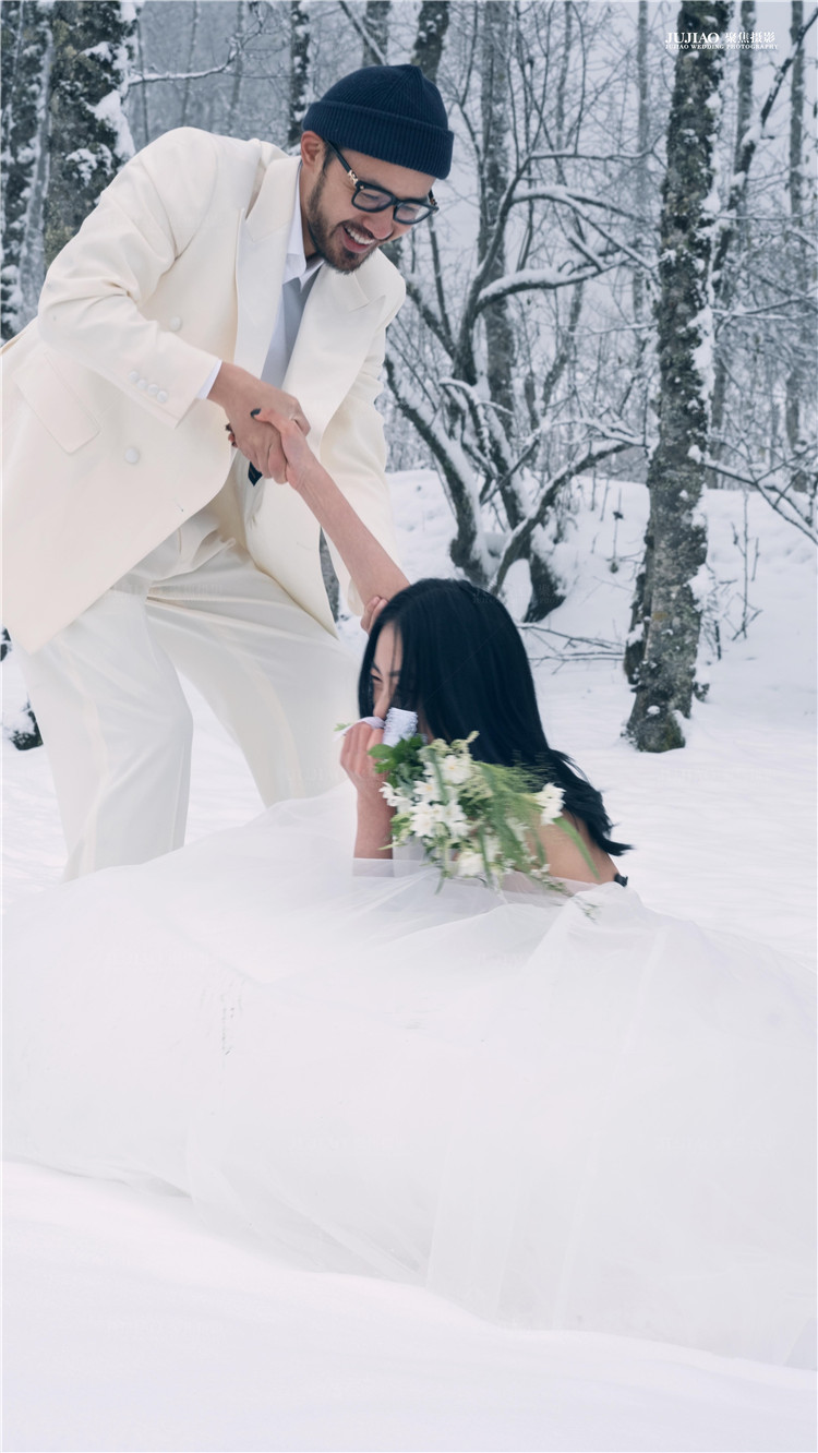 雪景婚纱照