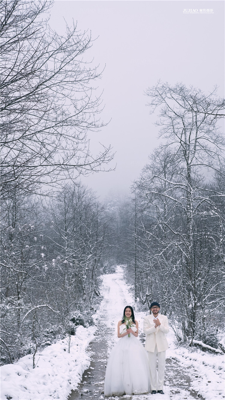 雪景婚纱照