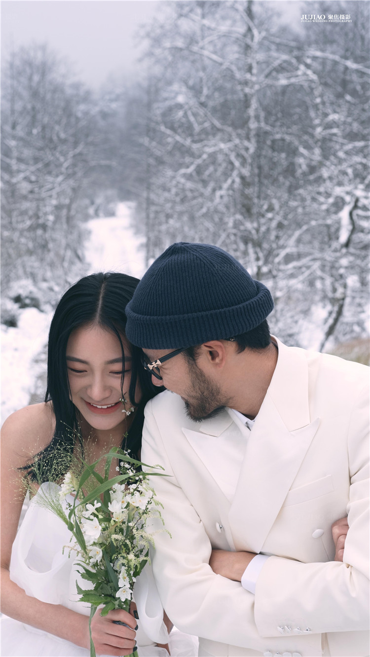 雪景婚纱照