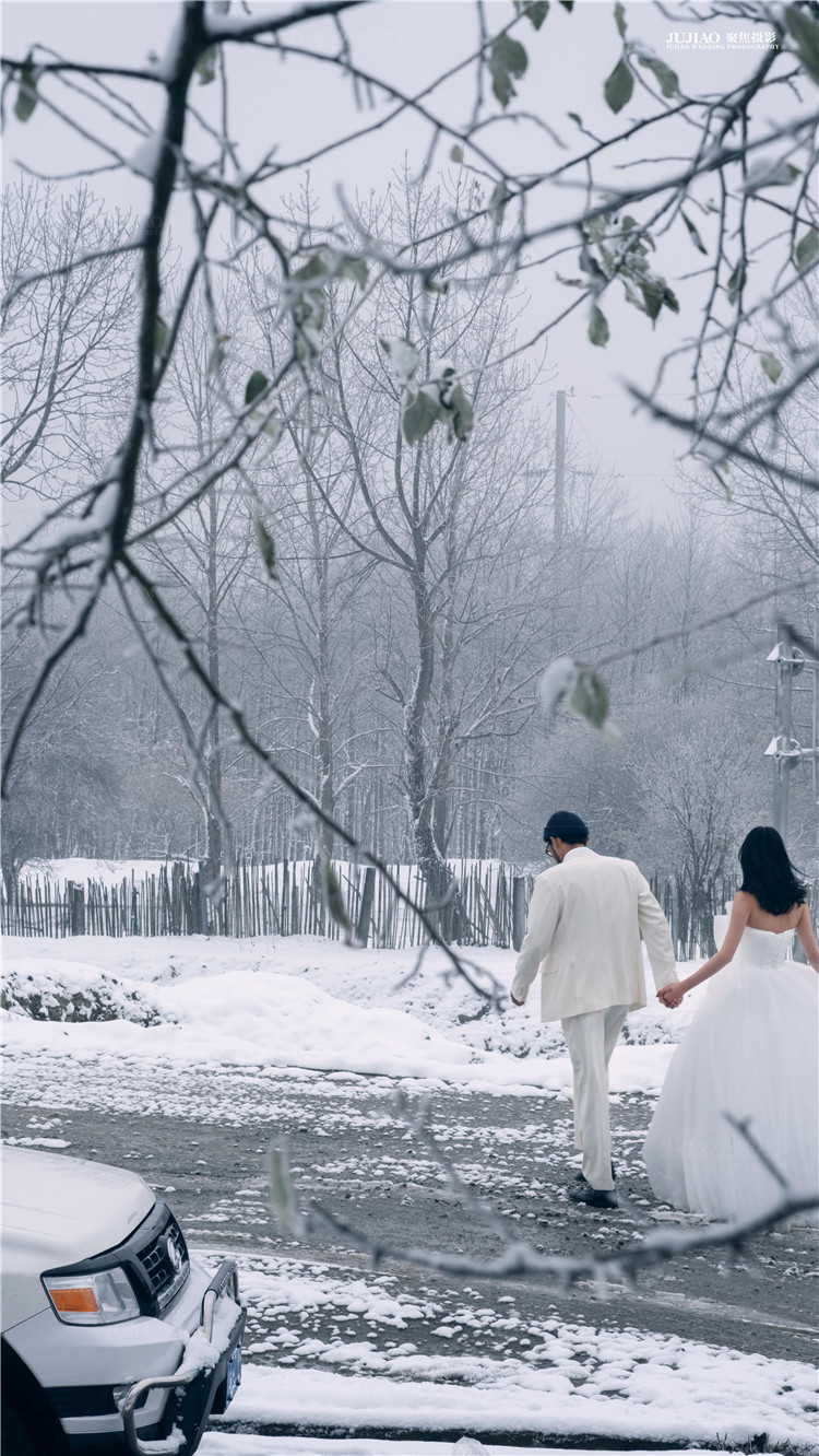 雪景婚纱照