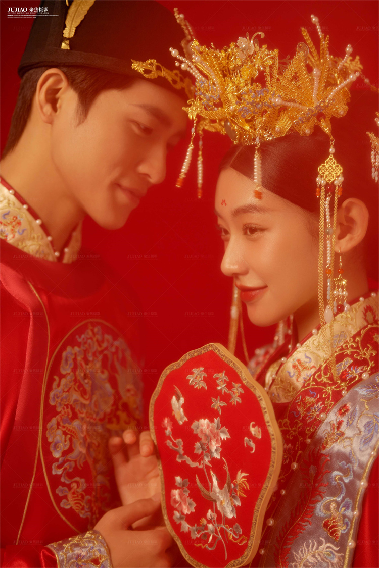 中式婚纱照