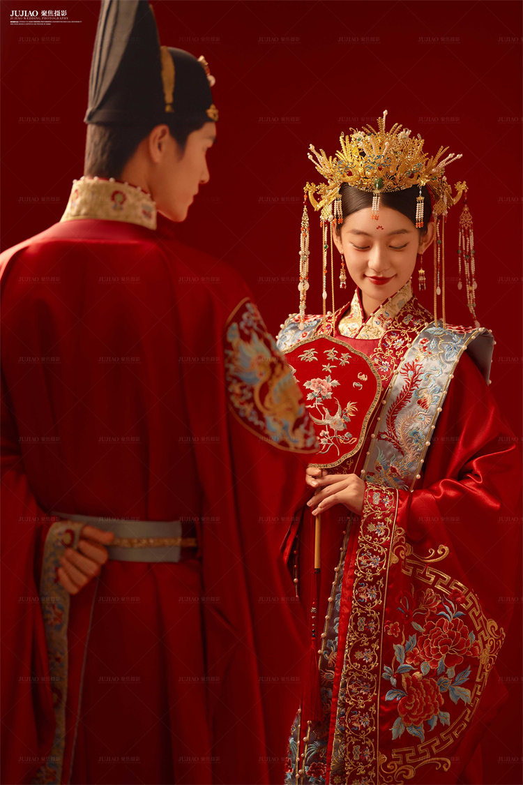 中式婚纱照