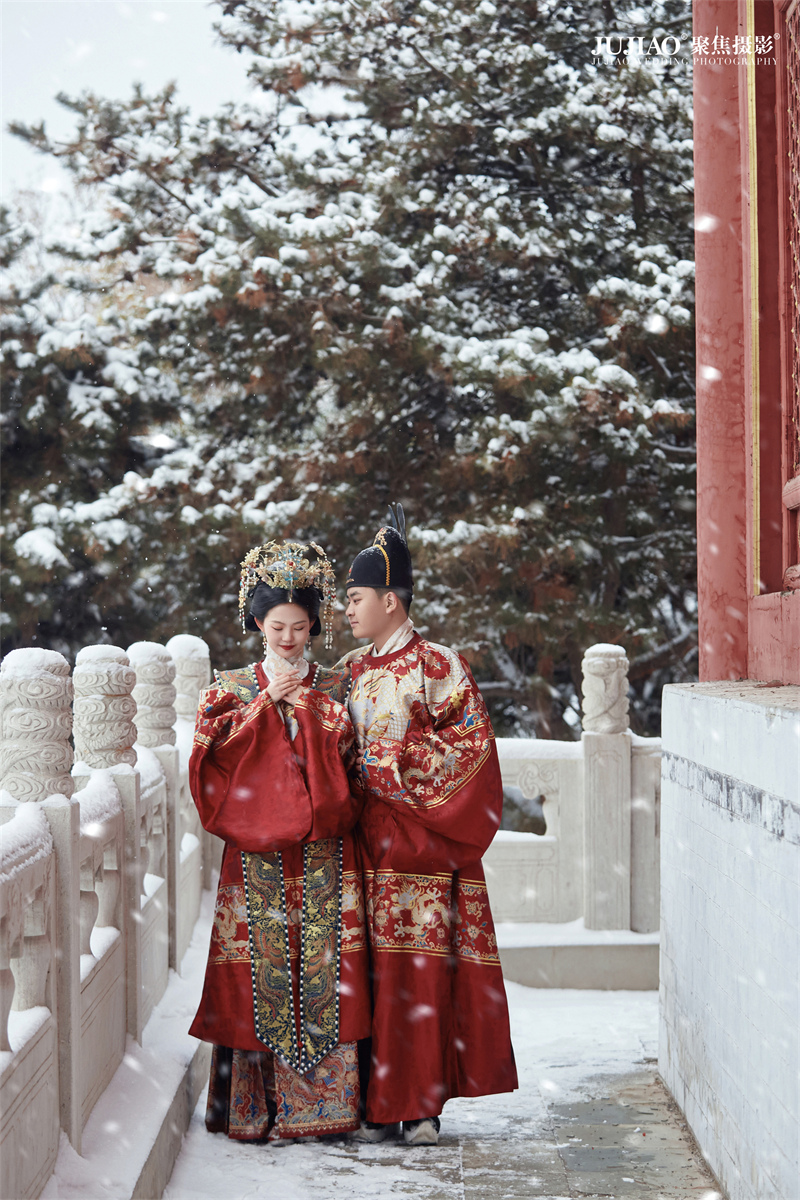 国韵华堂雪景